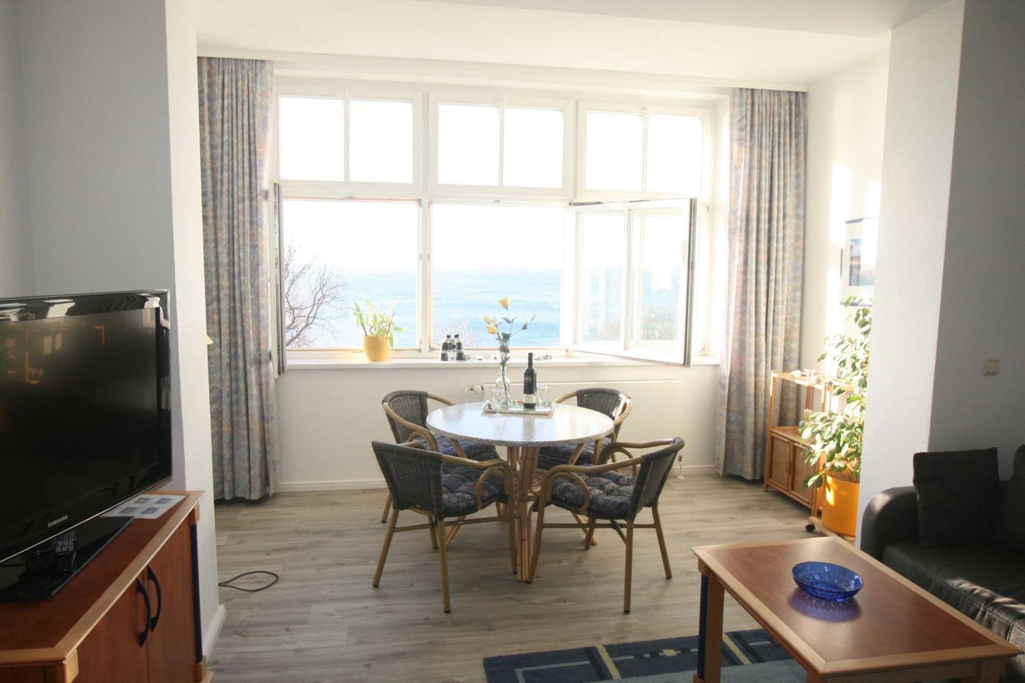 Villa Feodora - Das Haus Mit Dem Einzigartigen Seeblick Sassnitz Bagian luar foto